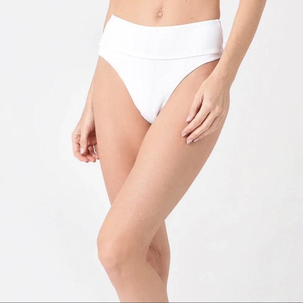 BOND-EYE WOMEN'S THE CAREY BRIEF BIKINI BOTTOM WHITE O/S  $95